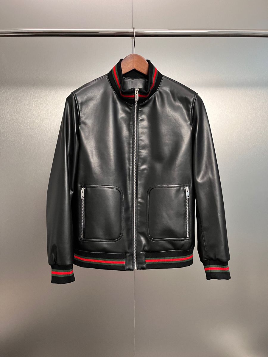 🖤✨ Chaqueta Gucci – Elegancia Atemporal con Estilo de Lujo ✨🖤