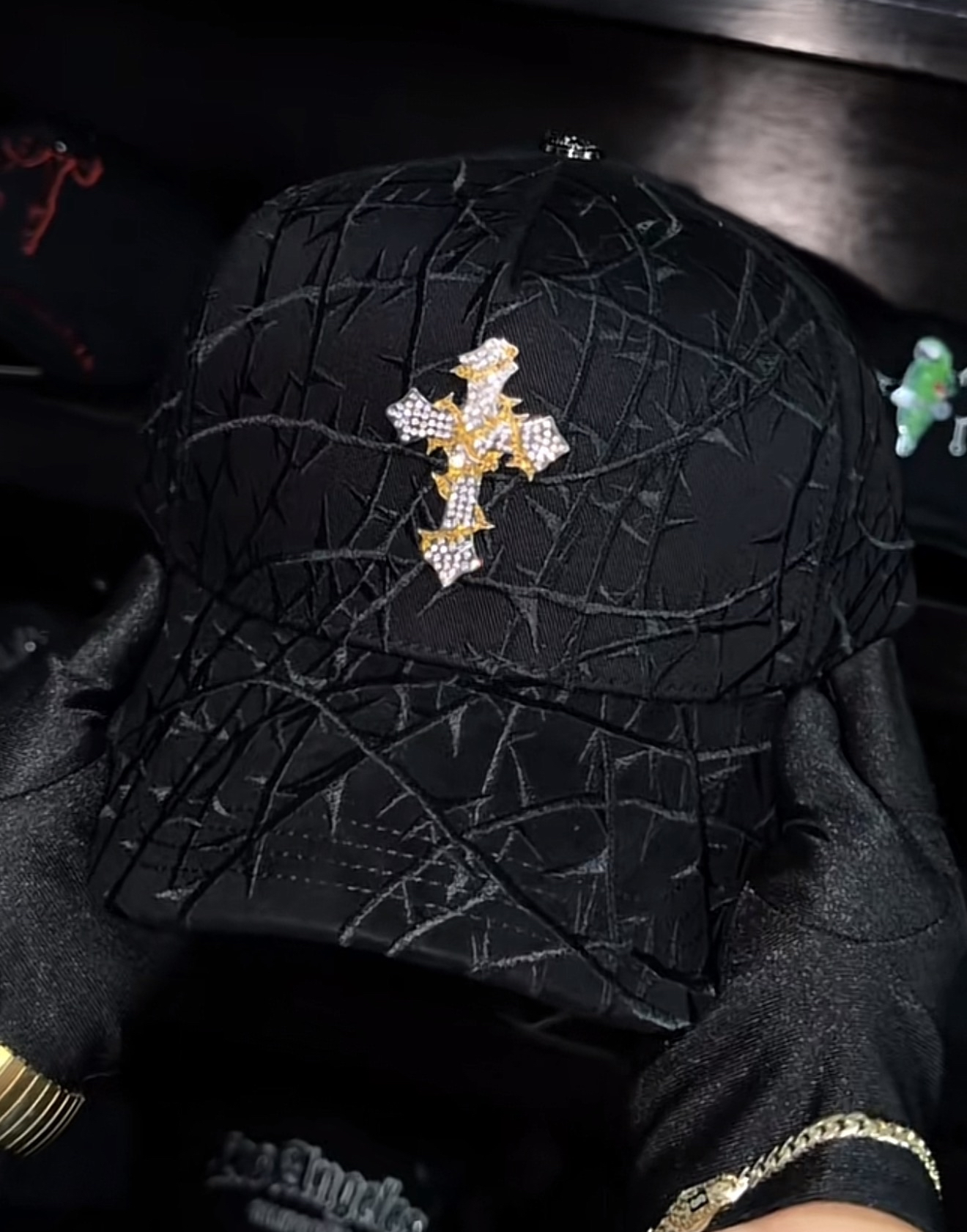 ⚙️🔥GORRA CRUZ METALICA✝️
